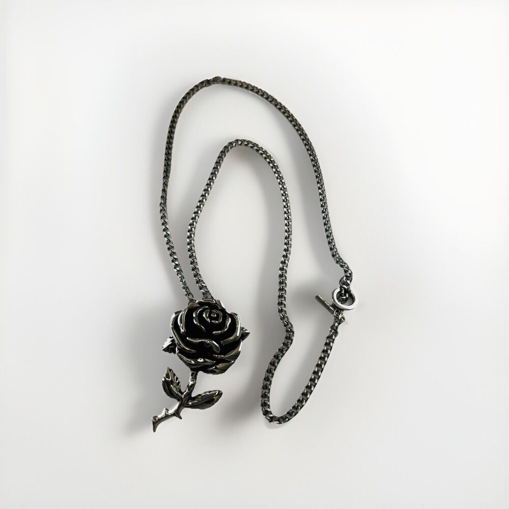 Authentic Ed Hardy Big Rose Pendant Necklace 23” Stainless Steel with Pouch